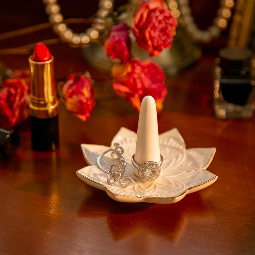 Ceramic Ring Holder for Jewelry White Ring Dish