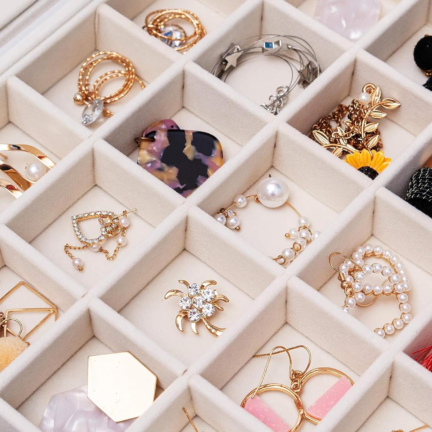 35 Grid Earring Organizer Jewelry Tray with Clear Lid