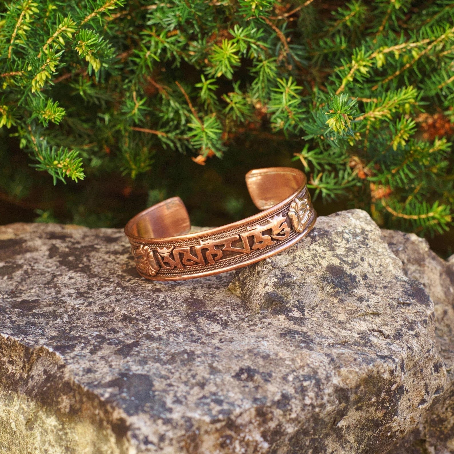 Tibetan Healing Copper Bracelet - Mantra