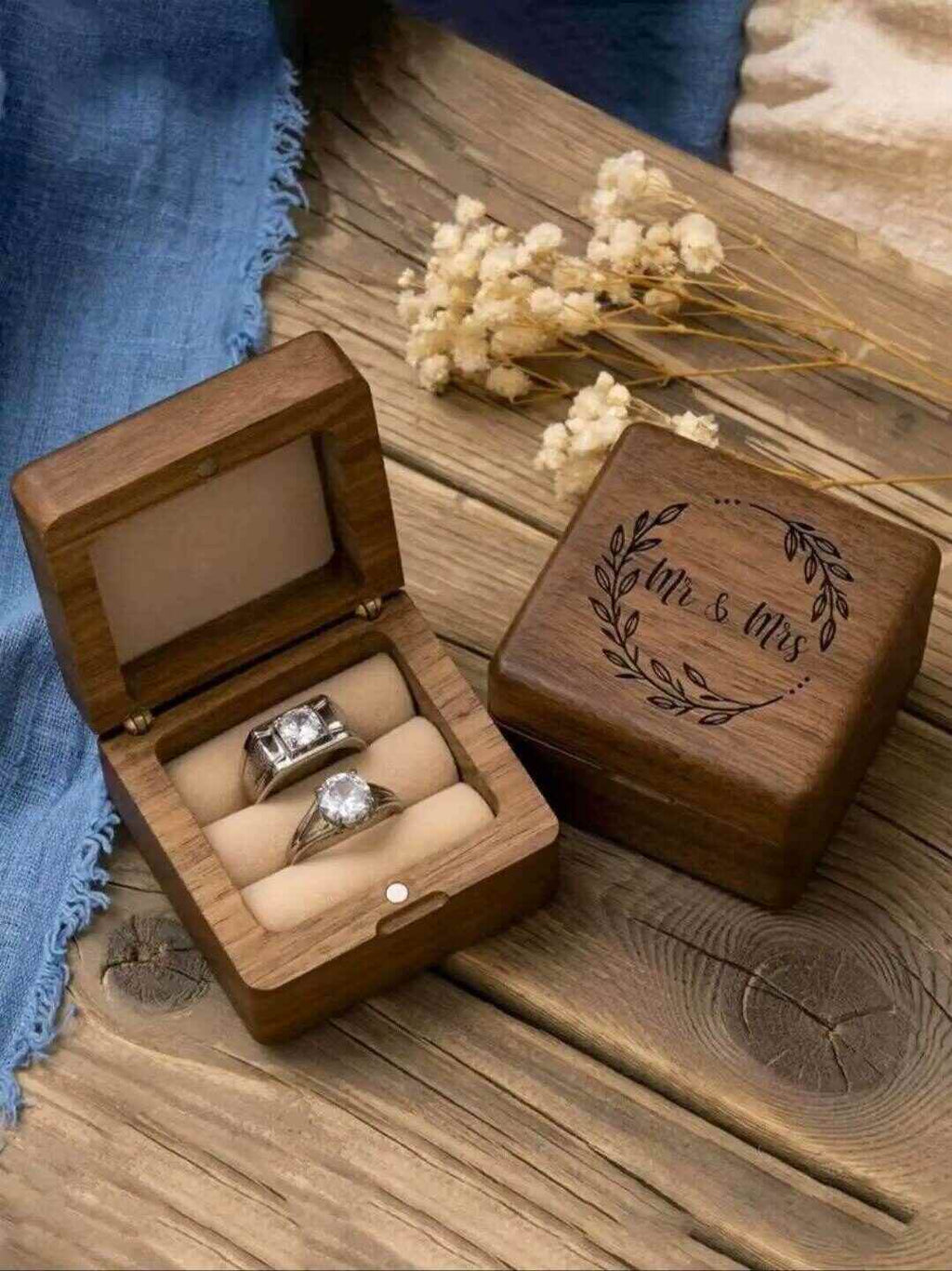 Mrs & Mr Wedding Ring Wooden Box Engraving