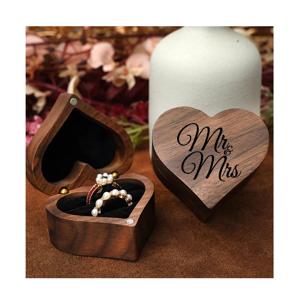 Vintage Wood Heart-Shaped Ring Jewelry Box